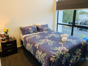 Auckland Homestay near Airport-Room With En-suite, Free Parking